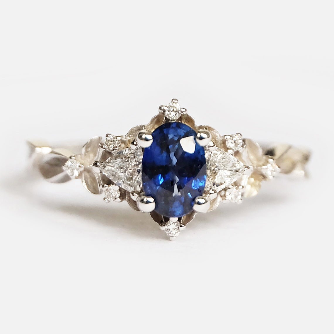 Sapphire Engagement Ring Marcia - SOVATS