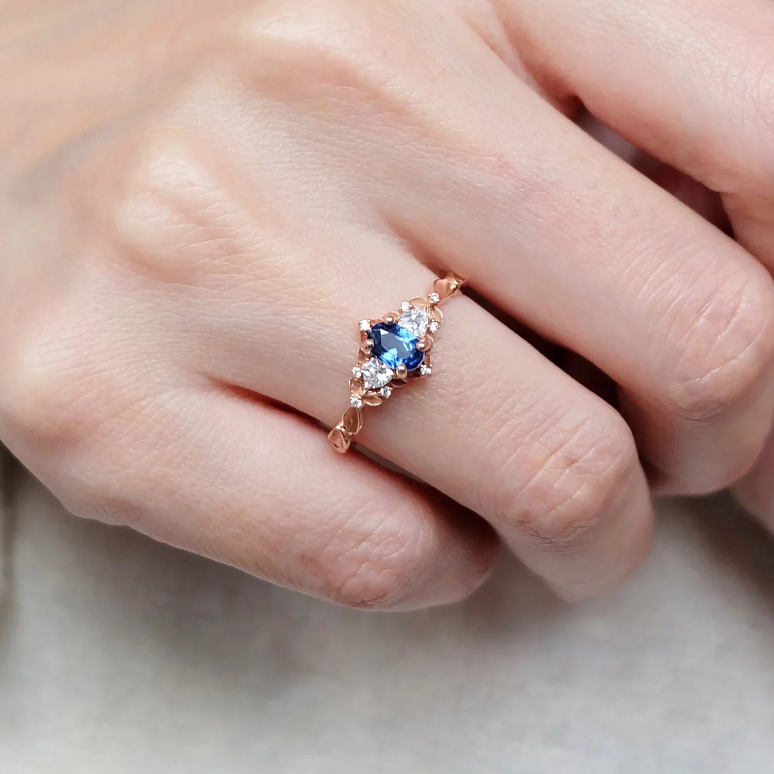 Sapphire Engagement Ring Marcia - SOVATS