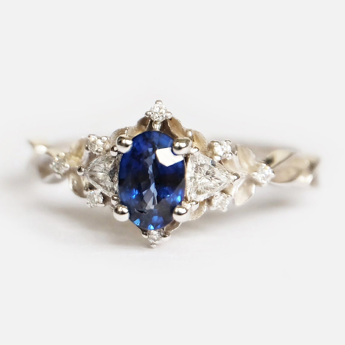 Sapphire Engagement Ring Marcia - SOVATS