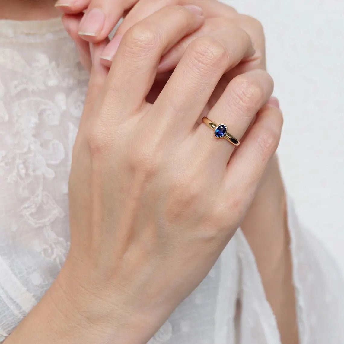 Sapphire Solitaire Ring Tertu - SOVATS