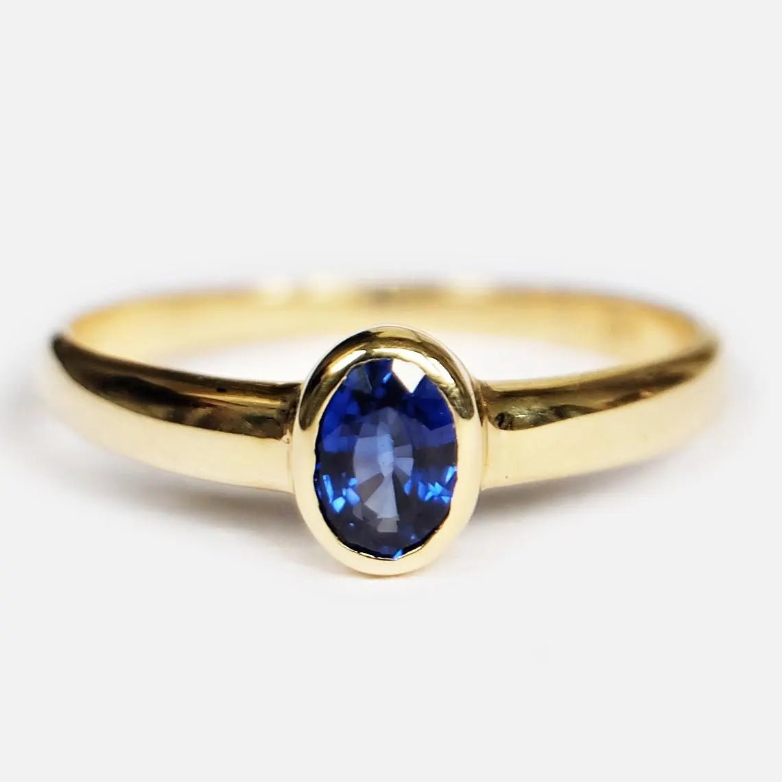 Sapphire Solitaire Ring Tertu - SOVATS