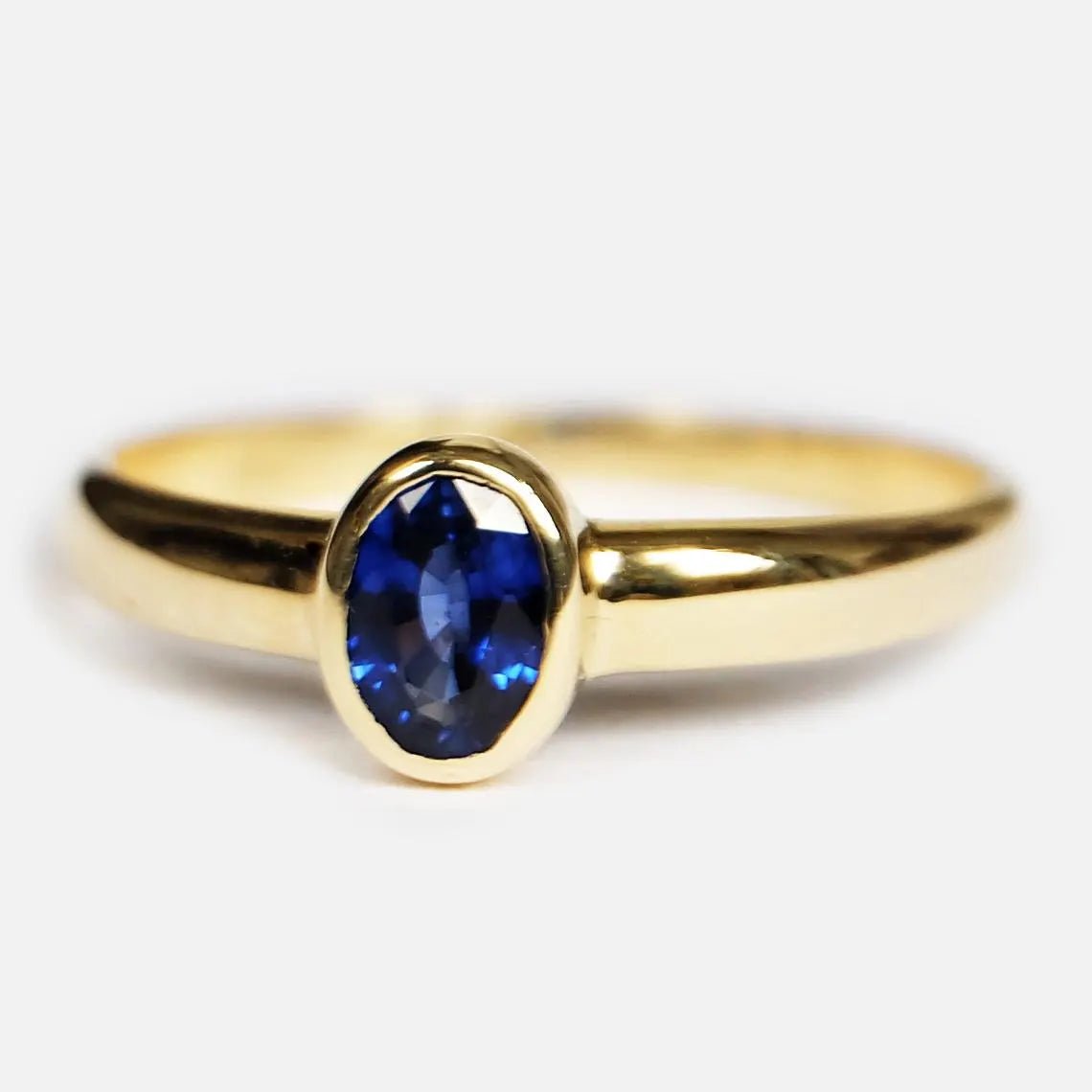 Sapphire Solitaire Ring Tertu - SOVATS