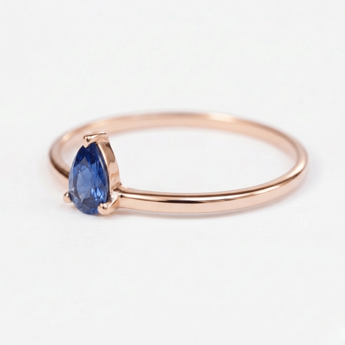 September Birthstone Ring Nessa - SOVATS