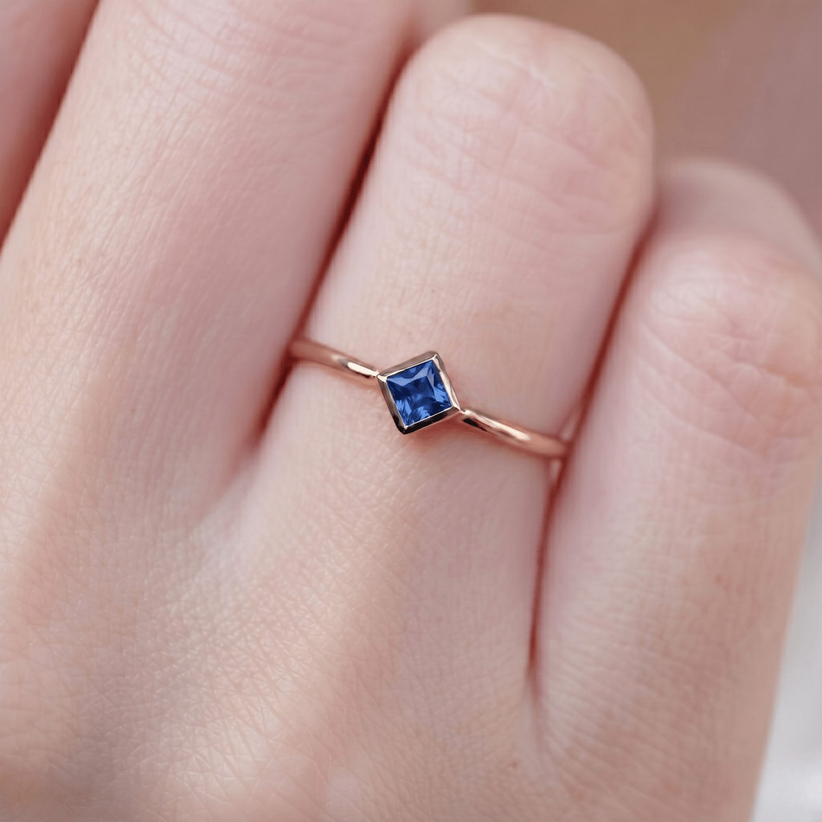 September's Birthstone Ring Gigi - SOVATS