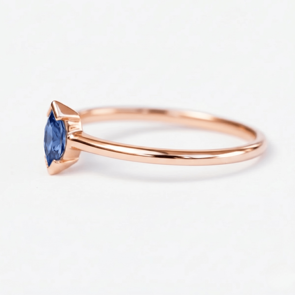 September's Birthstone Ring Sana - SOVATS