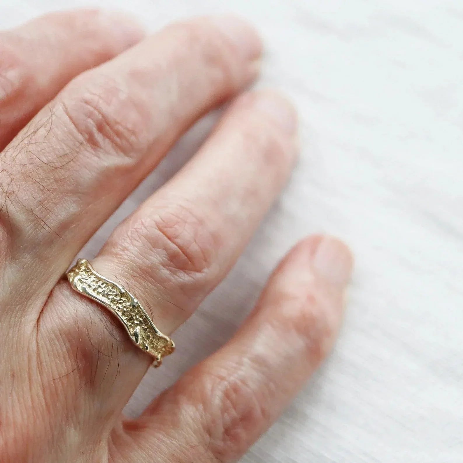 Textured Band Ring Lumen - SOVATS