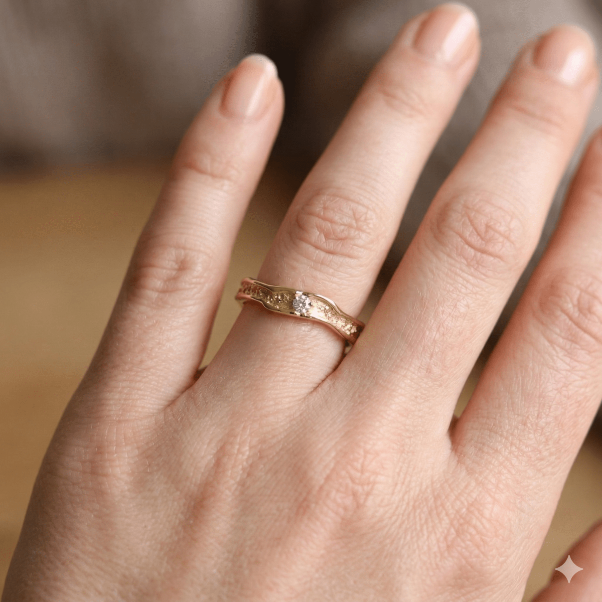 Textured Dimond Band Ring Irene - SOVATS