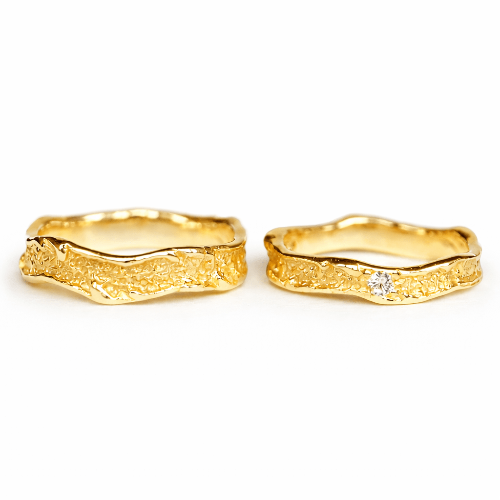Textured Wedding Diamond Gold Ring Set Hiba - SOVATS