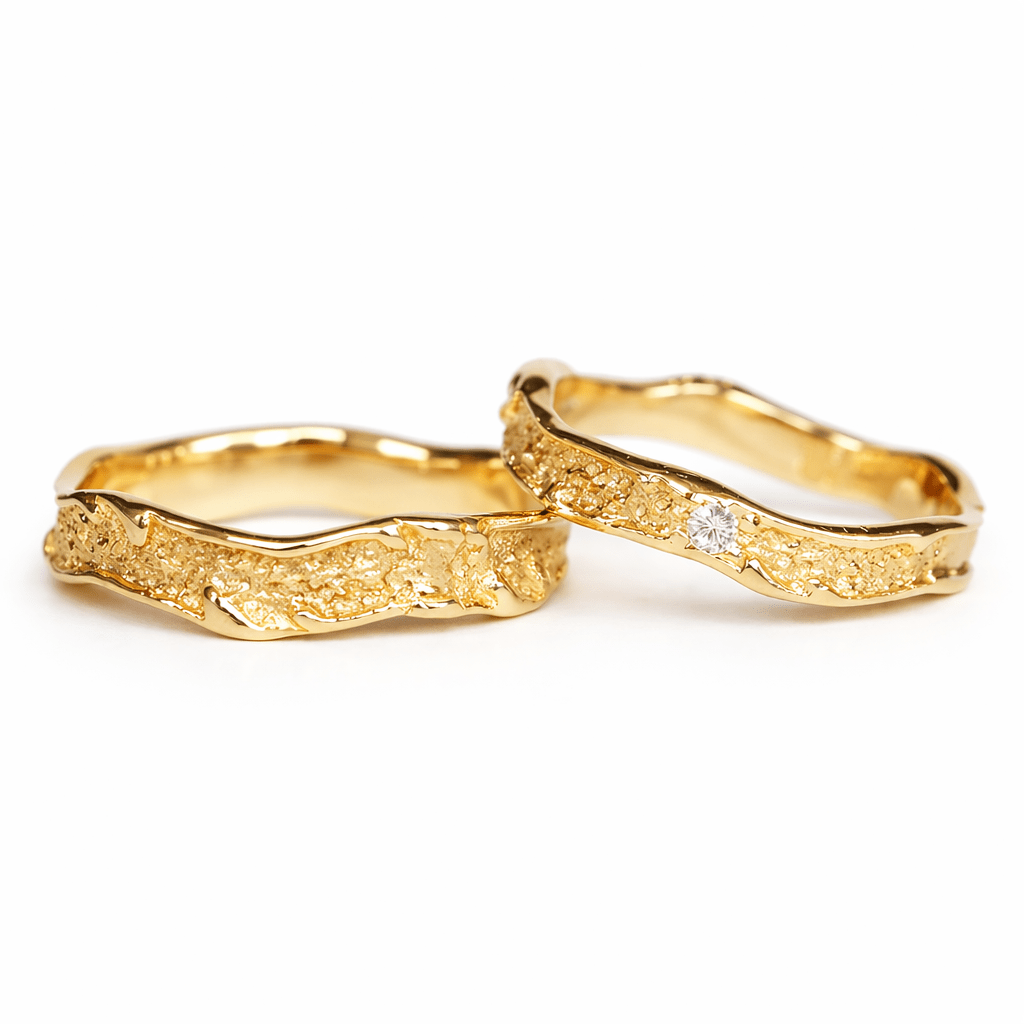 Textured Wedding Diamond Gold Ring Set Hiba - SOVATS