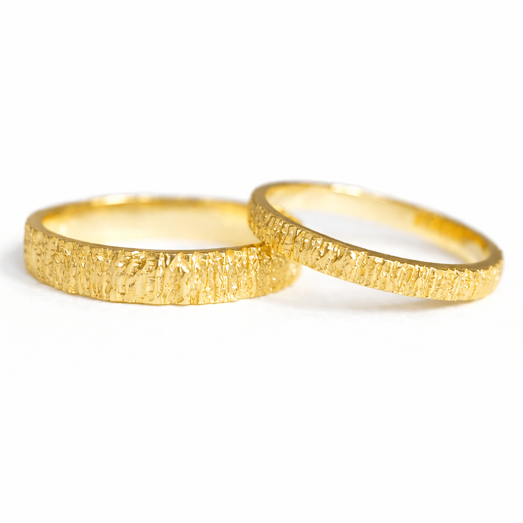 Textured Wedding Gold Ring Set Nurul - SOVATS