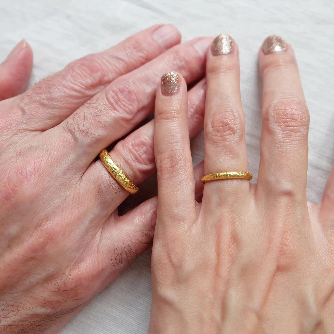 Textured Wedding Ring Set Natalia - SOVATS