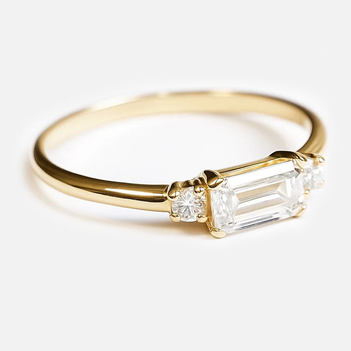 White Topaz Diamond Ring Lucian - SOVATS