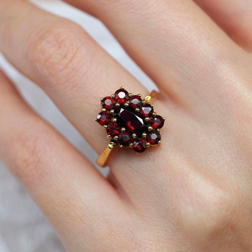 1.50 Carats 14k Solid Gold Garnet Engagement Ring - SOVATS