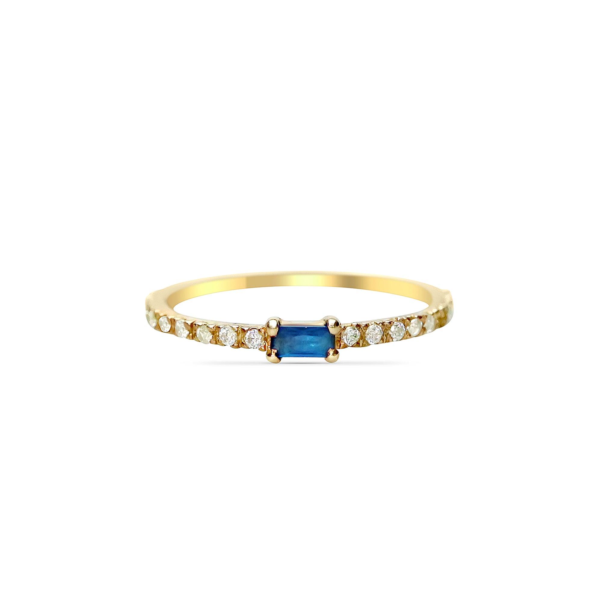 Blue Sapphire Baguette Ring Bacchetto