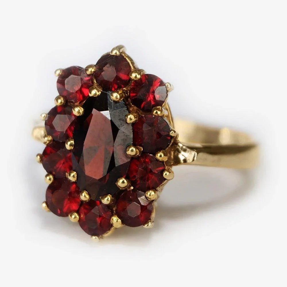 Garnet Ring Takarra - SOVATS