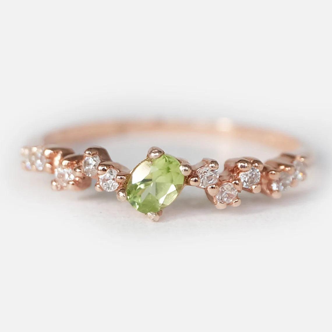 Peridot Diamond Ring Cacilie - SOVATS