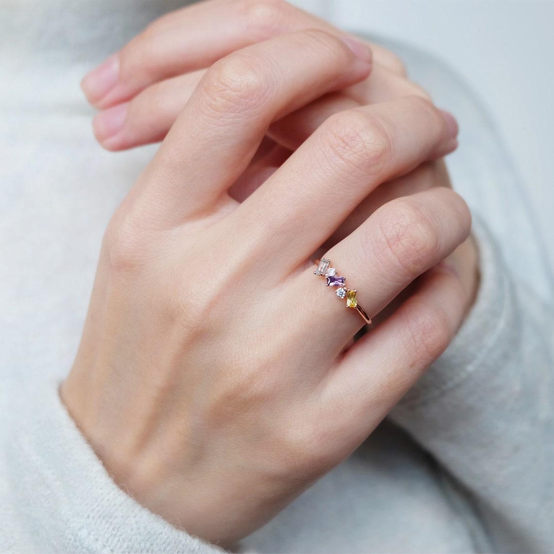 Ring on woman's hand 