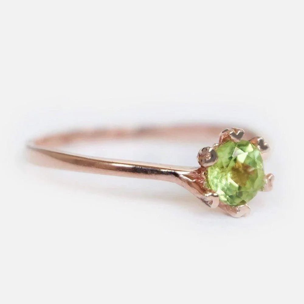 Peridot Solitaire Ring Elenda - SOVATS