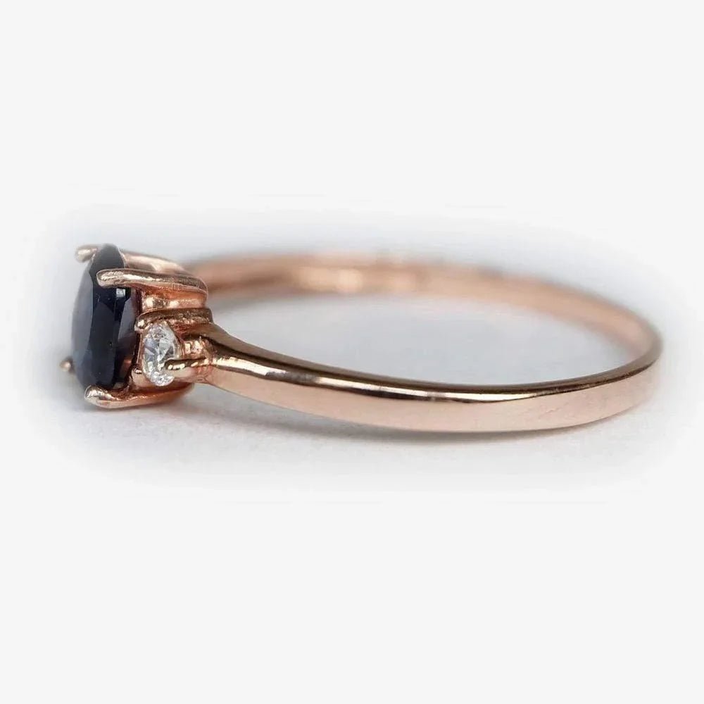 Sapphire Engagement Ring Laurine - SOVATS